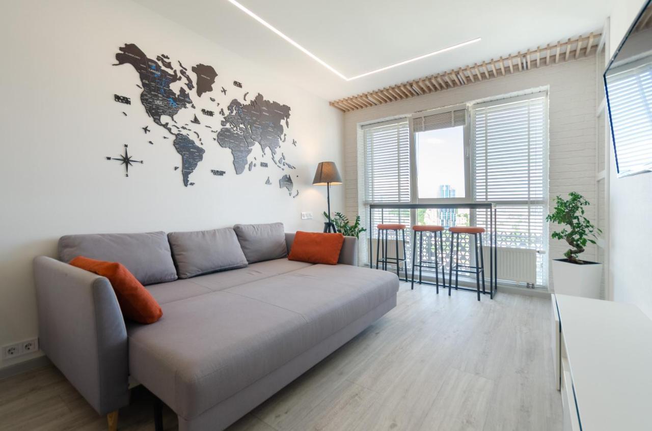 Petrovdom In Panoramic View Nearby Railway Station In Rc Kvartet Apartment *
