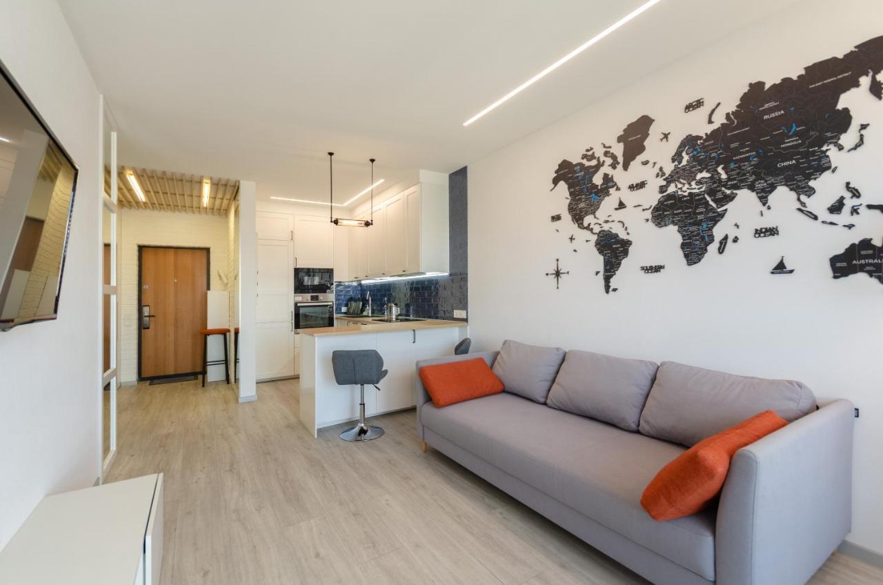 Petrovdom In Panoramic View Nearby Railway Station In Rc Kvartet Apartment