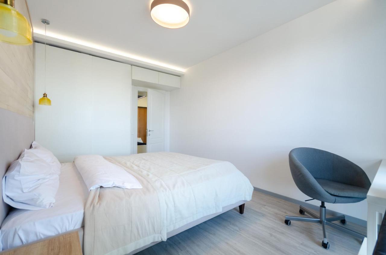 Apartment Petrovdom In Panoramic View Nearby Railway Station In Rc Kvartet Kyiv