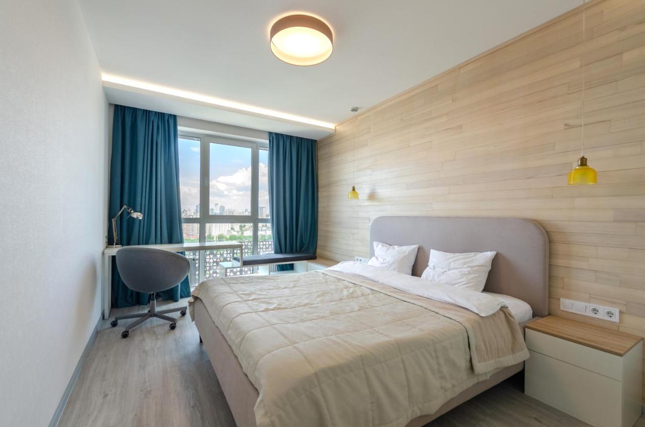 Petrovdom In Panoramic View Nearby Railway Station In Rc Kvartet Apartment *