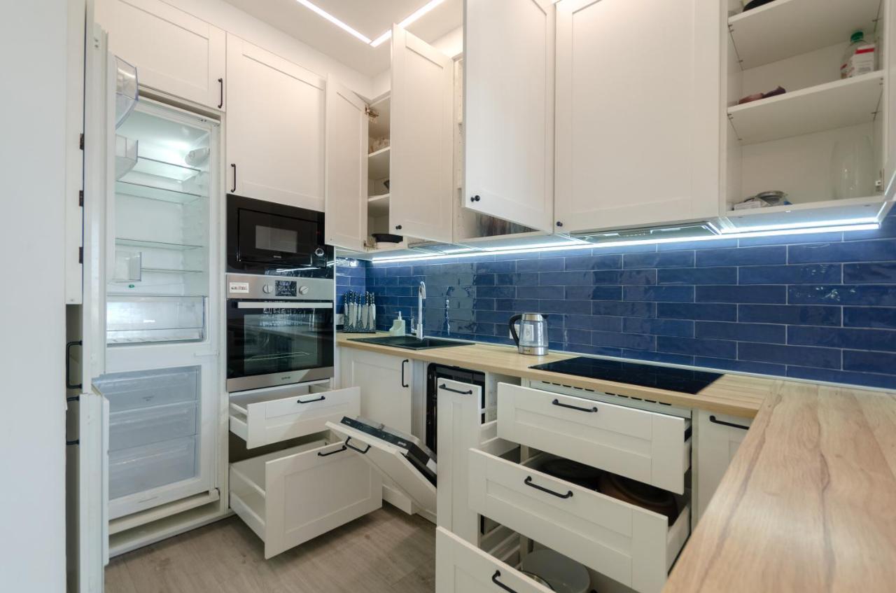 Apartment Petrovdom In Panoramic View Nearby Railway Station In Rc Kvartet *