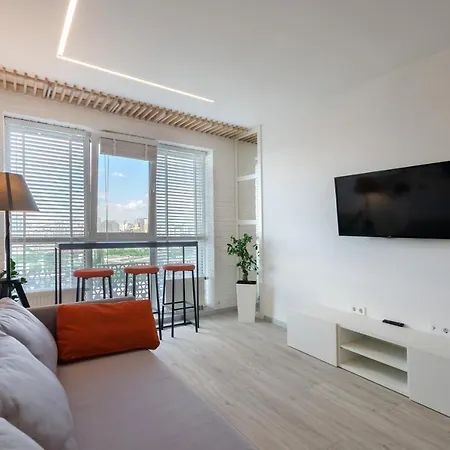 Petrovdom In Panoramic View Apartment Nearby Central Railway Station In Rc Kvartet Kyiv Exterior photo